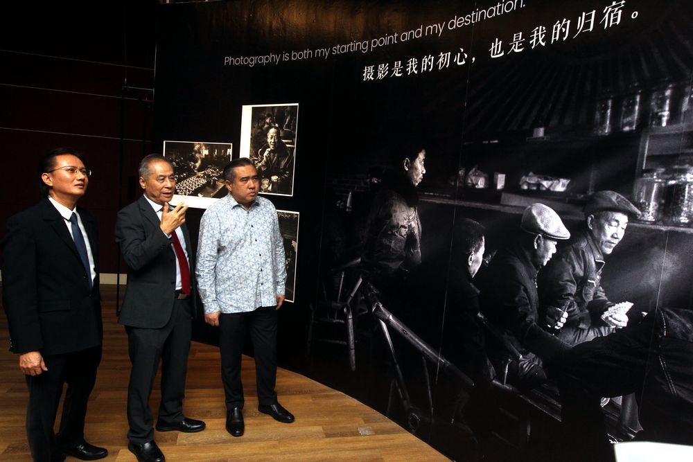 陆兆福:呈现各族文化 摄影可促进多元交流